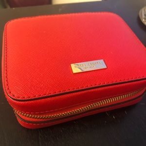 Henri Bendel jewelry case red LIKE NEW